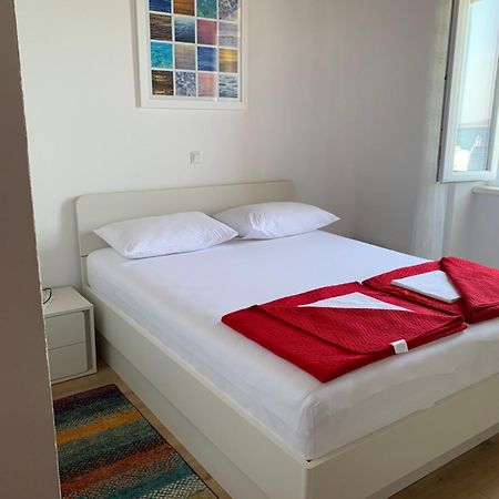 Seafront Rooms Хвар Екстериор снимка